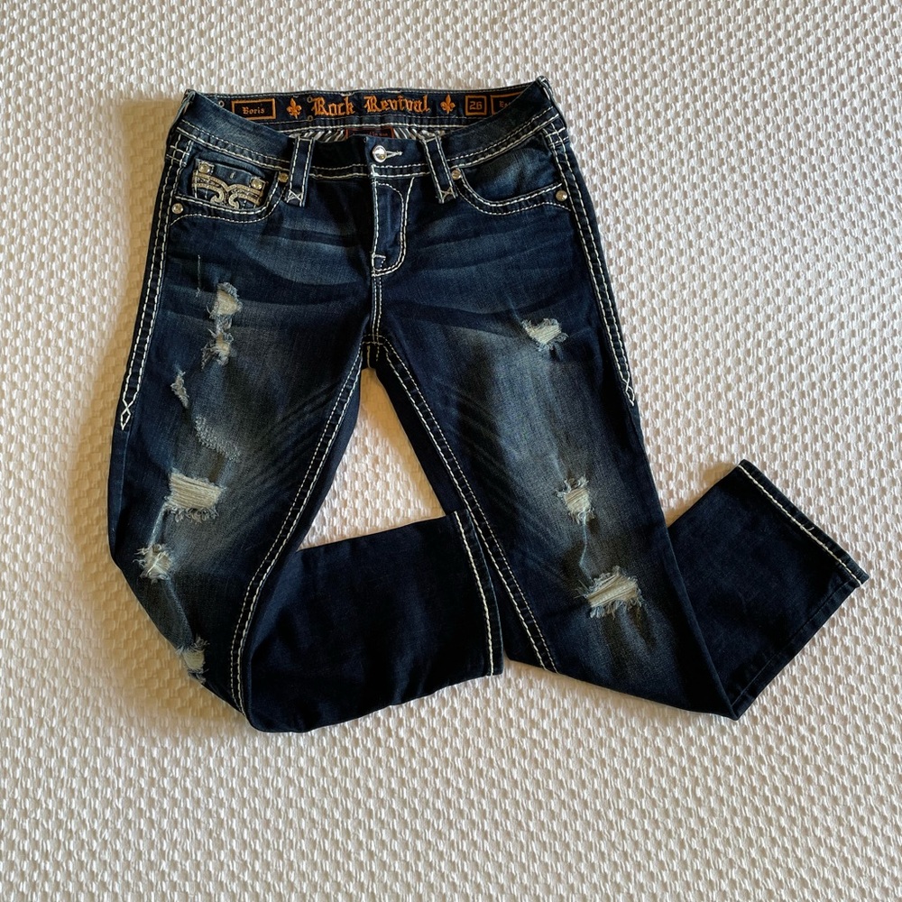 Rock revival distressed crop jeans size 26